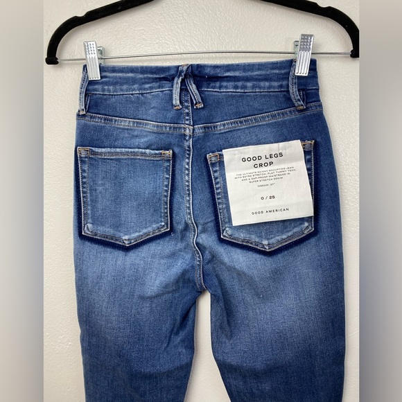 Good American Denim Jeans Good Leg Crop Distressed Skinny Jeans Blue Size 25 NWT - Picture 13 of 16